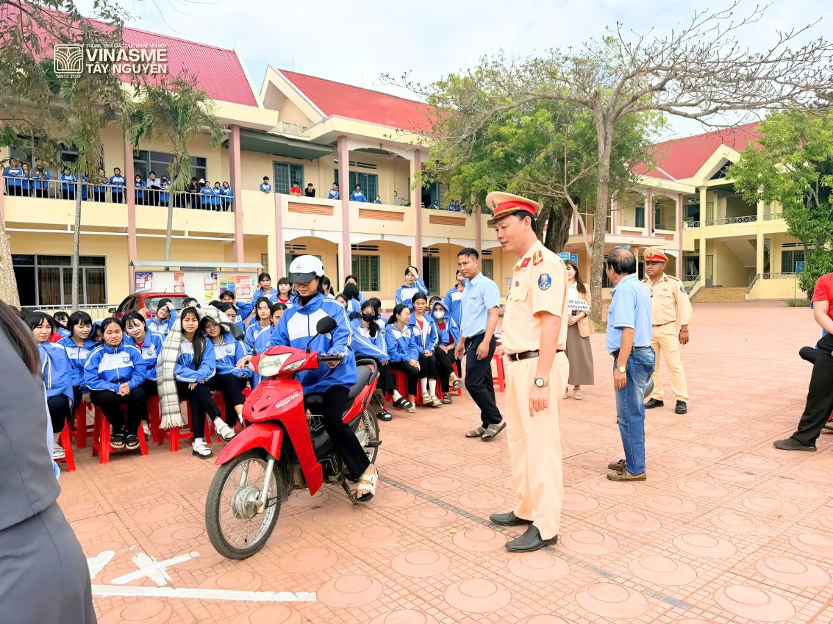 Tư thế chạy xe đúng chuẩn