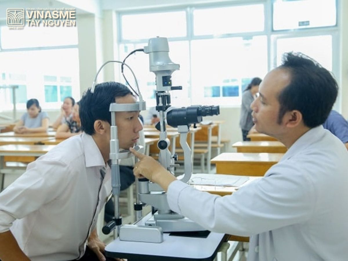 Quy định đo mắt học lái xe B2 B1