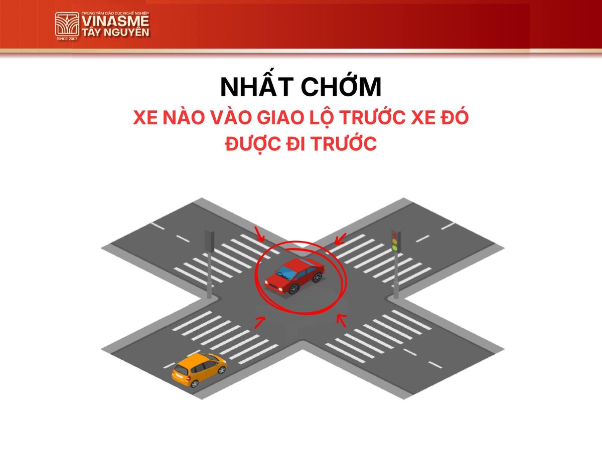 Quy tắc 1 khi thực hành bài sa hình ô tô