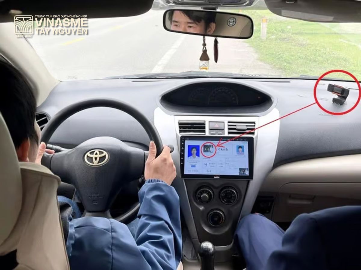 Chạy dat ô tô vinasme tây nguyên