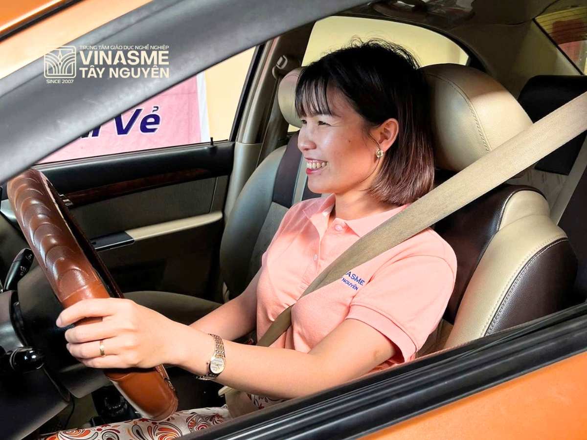 Vinasme Tây Nguyên giấy phép lái xe thẻ pet ảnh 3 (1)